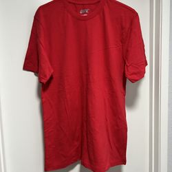 New UFC Blank Tshirt. Size Large 