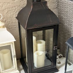 Battery Powered Integrated LED Outdoor Lantern