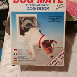 ElectroMagnetic Dog Door 