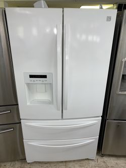 Kenmore elite four-door very clean