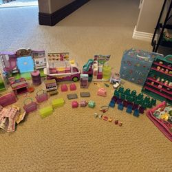 Shopkins And Lots Of accessories