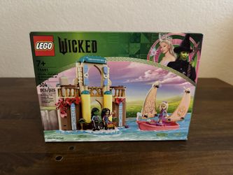 LEGO Wicked (75681) Glinda, Elphaba & Nessarose at Shiz Uni ~Brand New & Sealed~ Firm Price Pickup Only