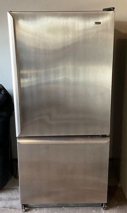 Kenmore Stainless Steel bottom freezer