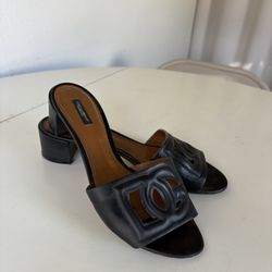 D&G Original Size 10