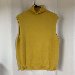 Medium Gold Knit Vest 