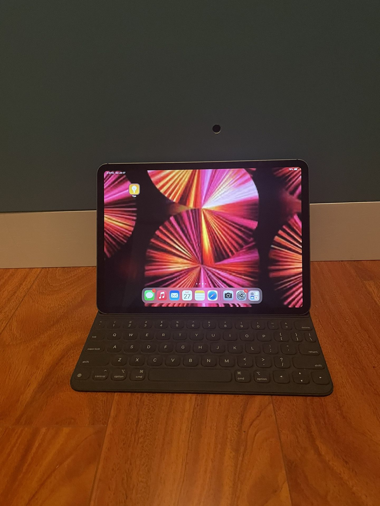 Apple iPad Keyboard/Case Folio-No iPad included