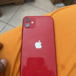 iPhone XR red