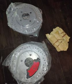 Brand new 4 lug Pattern rotors and brake pads 