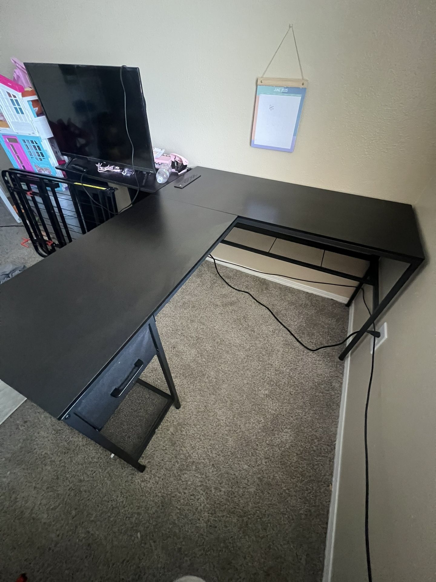Office Desk