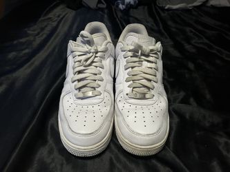 WHITE NIKE AF1 MENS SIZE 11
