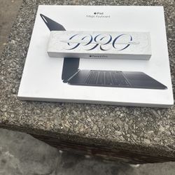 Apple Magic Keyboard And Apple Pencil Pro