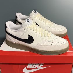 $55 Men’s Nike Court Brand New Size 10 & 13