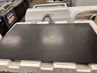 Induction Cooktop Black Glass Surface
