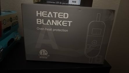 Queen heating blanket blue brand new never opened
