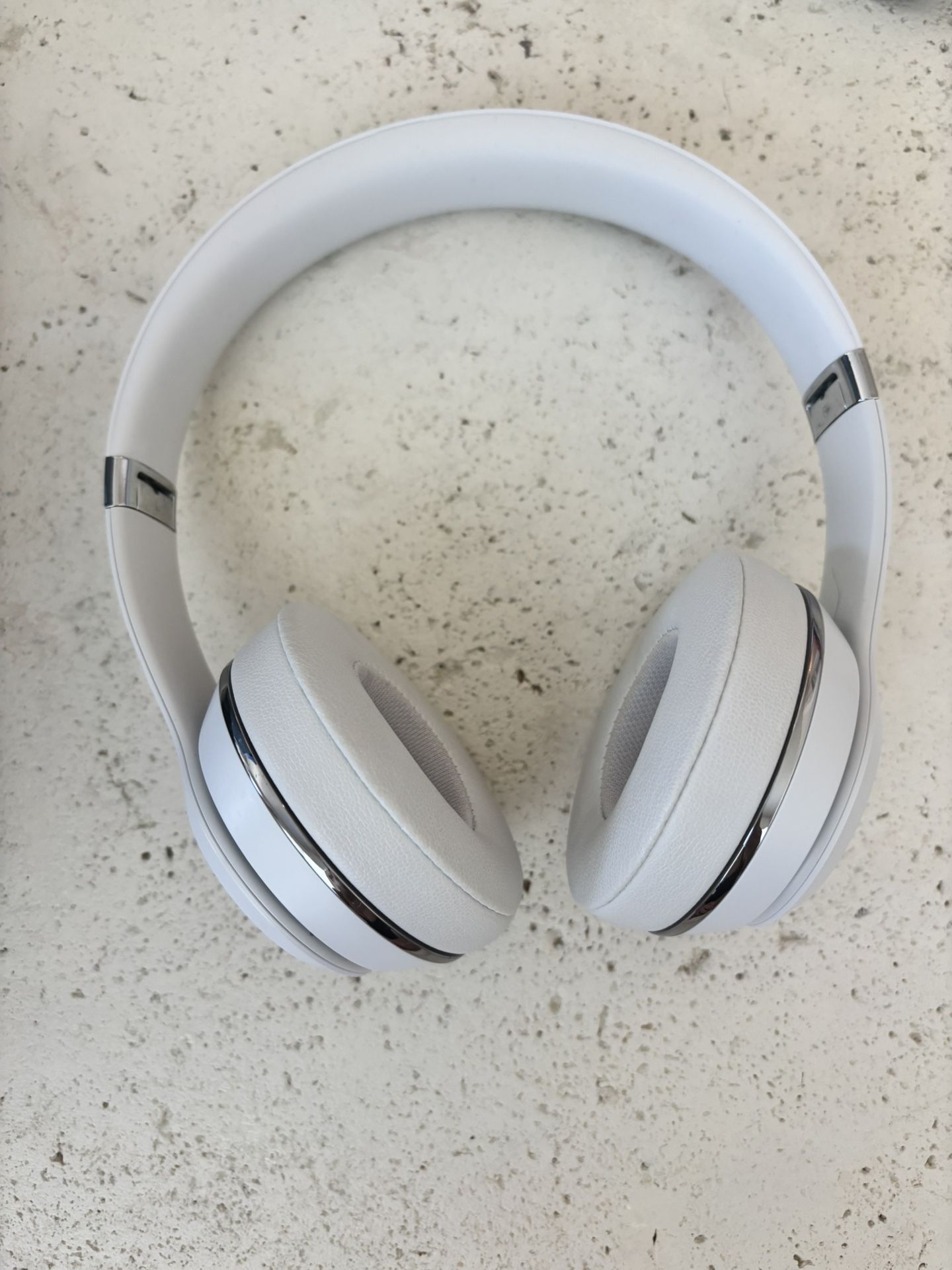 BEATS HEADPHONES