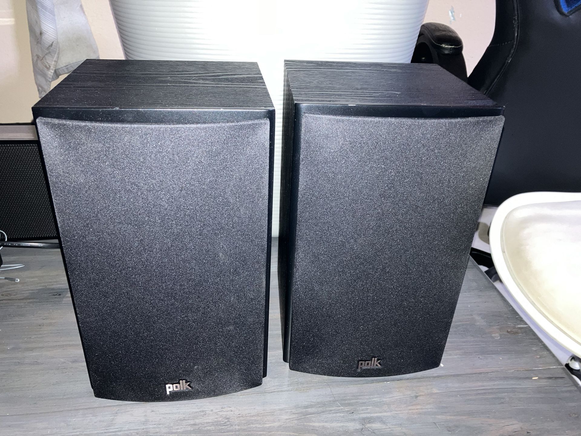 Polk Audio T115 Speakers