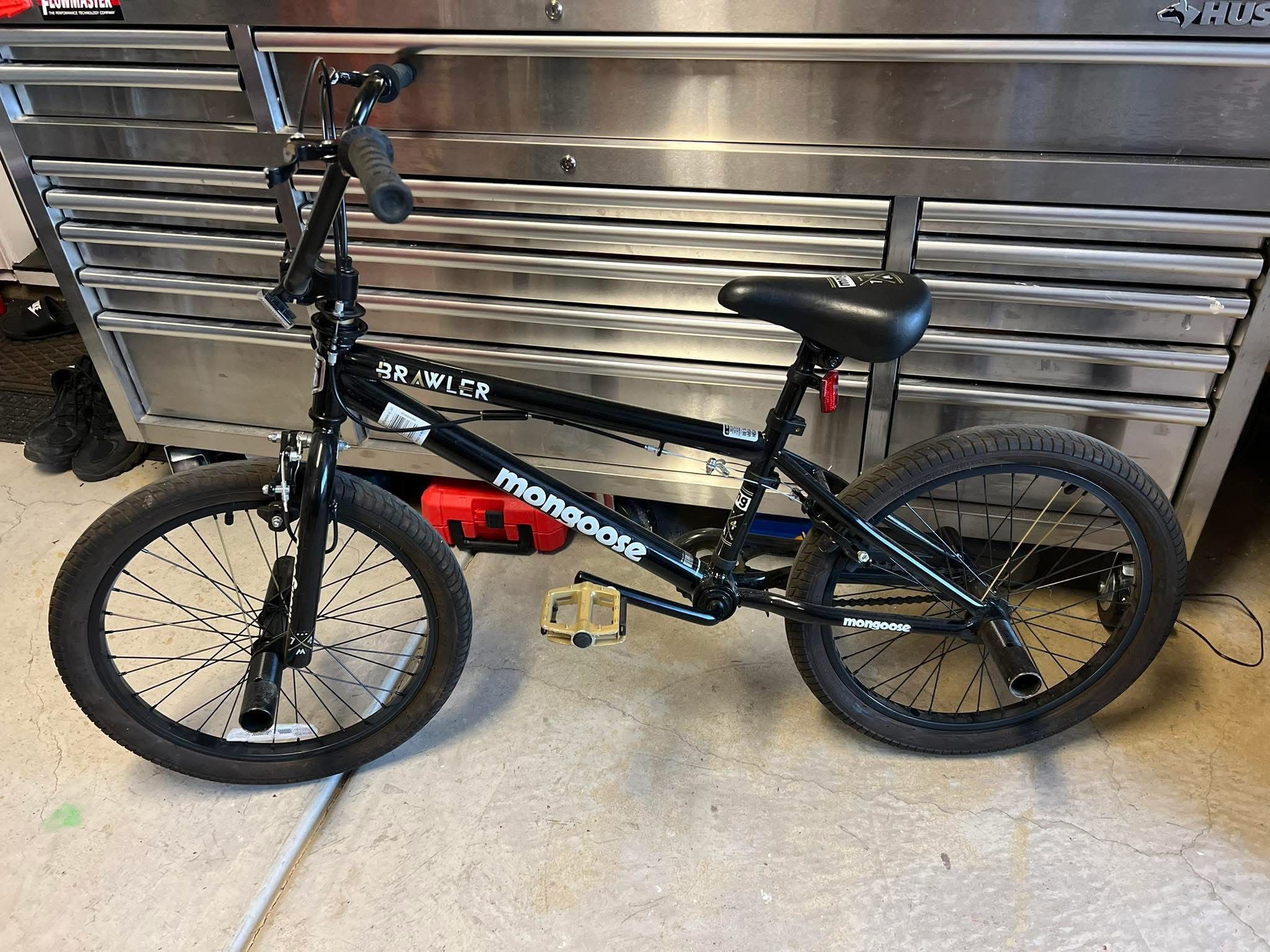 Mongoose Brawler Bike 20”