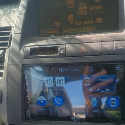 Infinit Double Din Bluetooth Stereo Few Days Old 