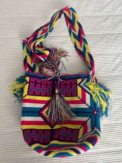 Authentic 100% Wayuu Mochila Colombian Crossbody Bag Large Size Bright
