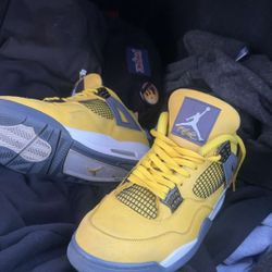 Yellow Jordan 4s