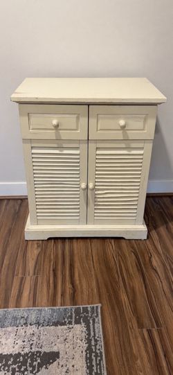 Pottery Barn shabby chic distressed nightstands
