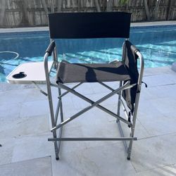 Make up artist, travel chair