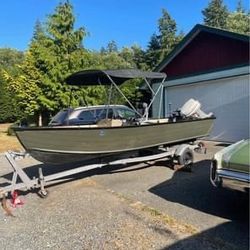 1985 Grumman 16 Foot Aluminum Boat And Trailer 