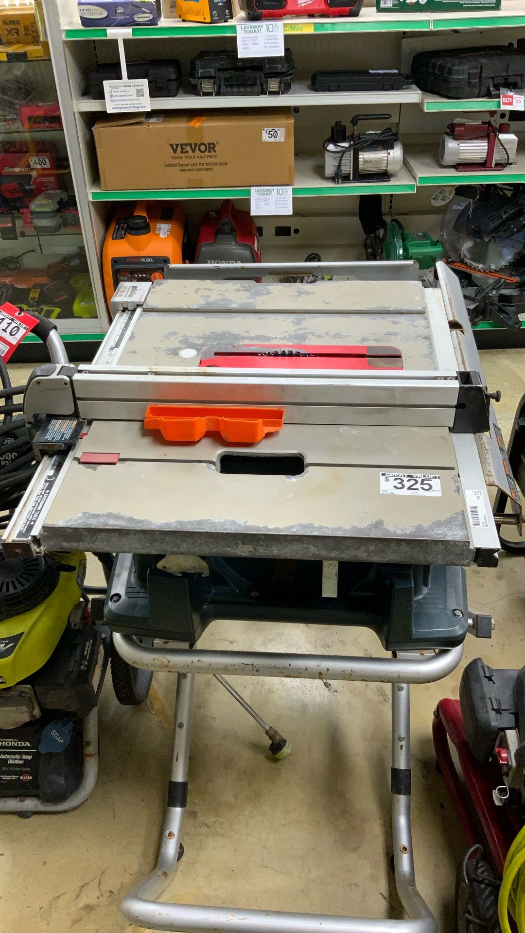 TABLE SAW