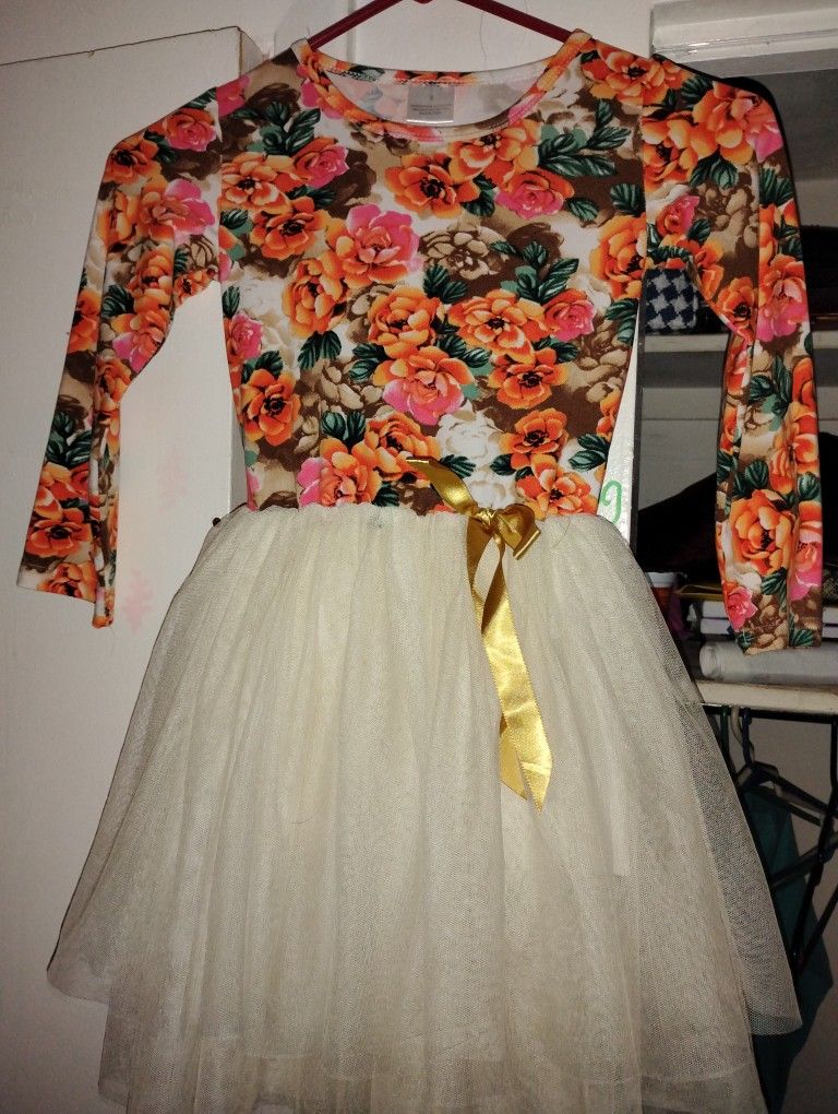 Size 5 Little Girls Dress