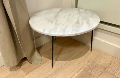 HD Buttercup Marble Metal Dean Round Cocktail Table Low New