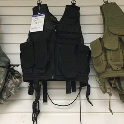 Black Tactical Vest 
