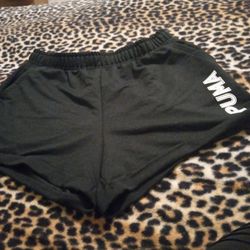 Puma Lady Black Short Size S