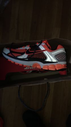 Nike Romero 5 Brand New 