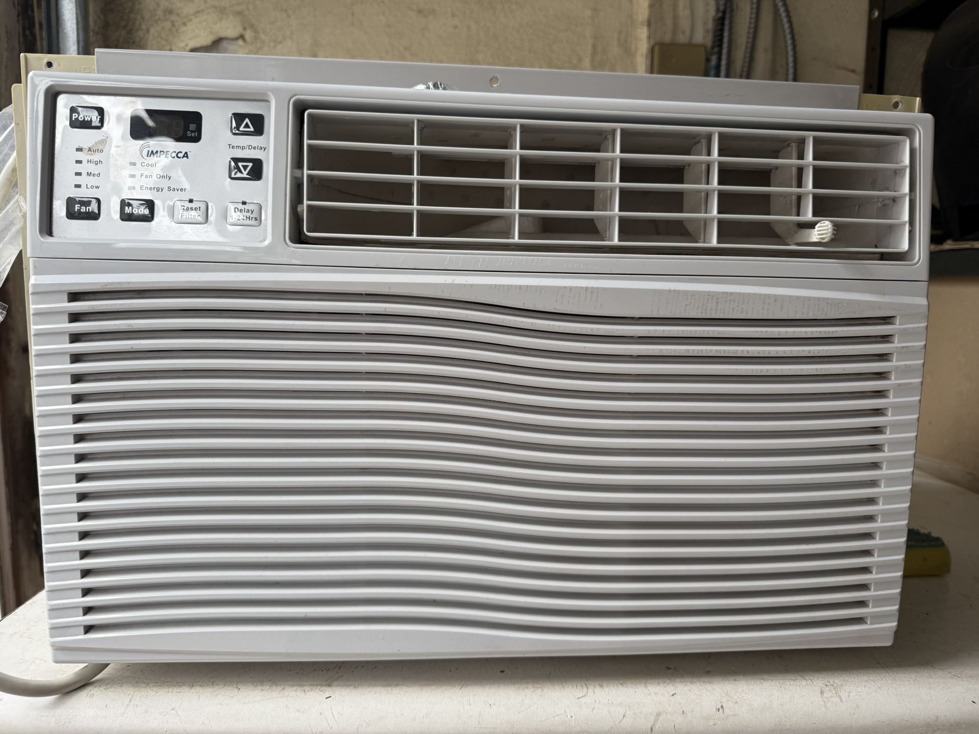 Impecca window AC 6’000 BTU
