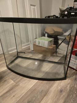 32 Gallon Bowfront Aquarium Fish Tank
