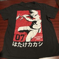 Naruto Shippuden Collection 2007 T-Shirt Kakashi Hitake Mens Size Medium Anime