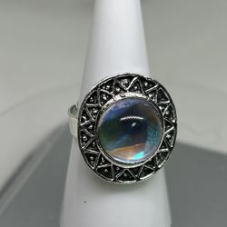 SIZE 8 ADJUSTABLE WOMENS RING 