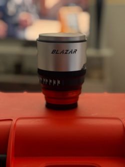 Blazar Apex 50mm AF anamorphic E mount.