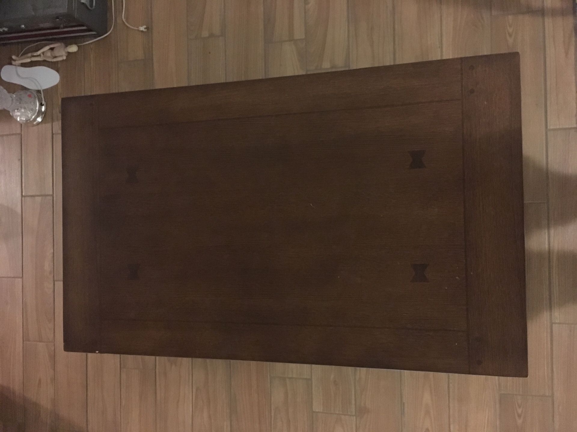 Coffee table 25$