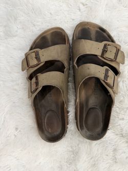 Amazon style berkies Tan