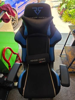 Raynor gaming chair