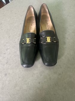 Salvatore Ferragamo Black Leather Gancini Loafer Heels Size 9