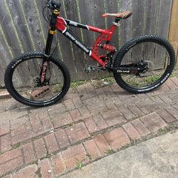 RM6 mountain bike 