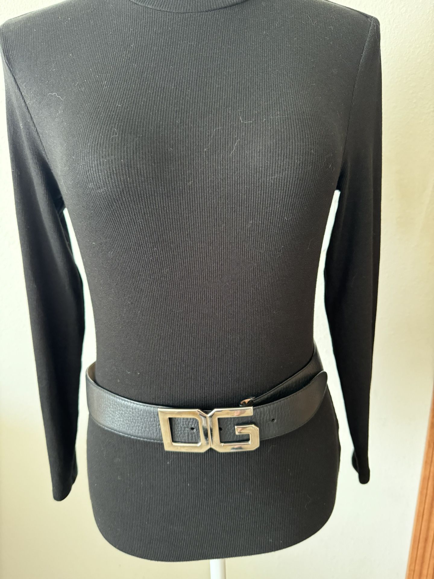 👩💼Dolce & Gabbana belt (85cm or 34inches)
