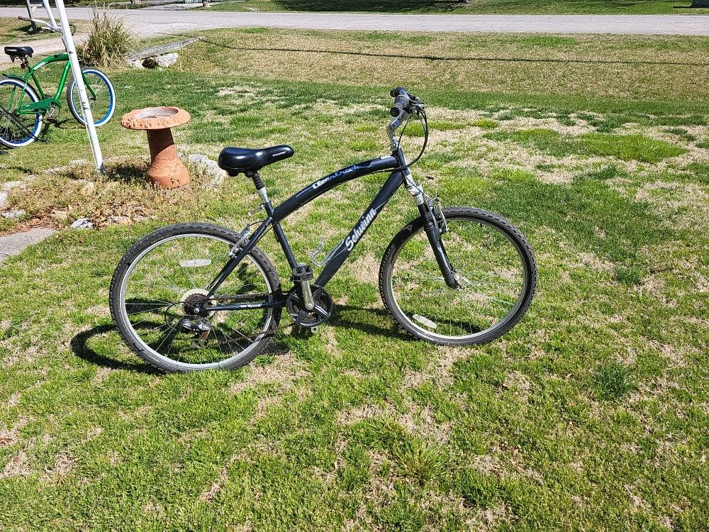 Schwinn Clearcreek Hybrid Commuter Bike Men 26" 18 Speed Black