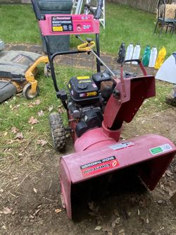 PowerLand Snow Thrower