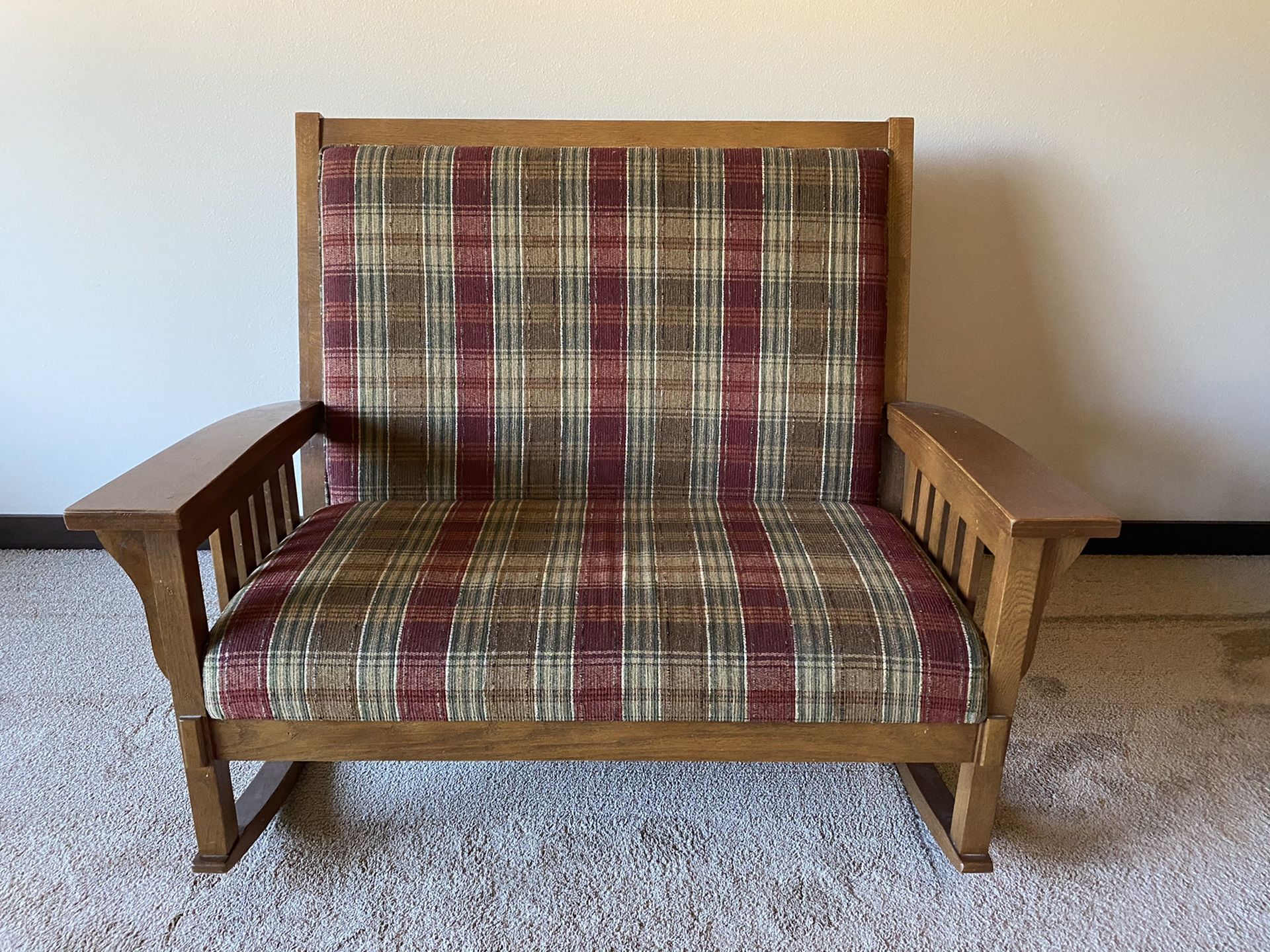 Flexsteal Double Rocker Perfect for Mom and little ones!