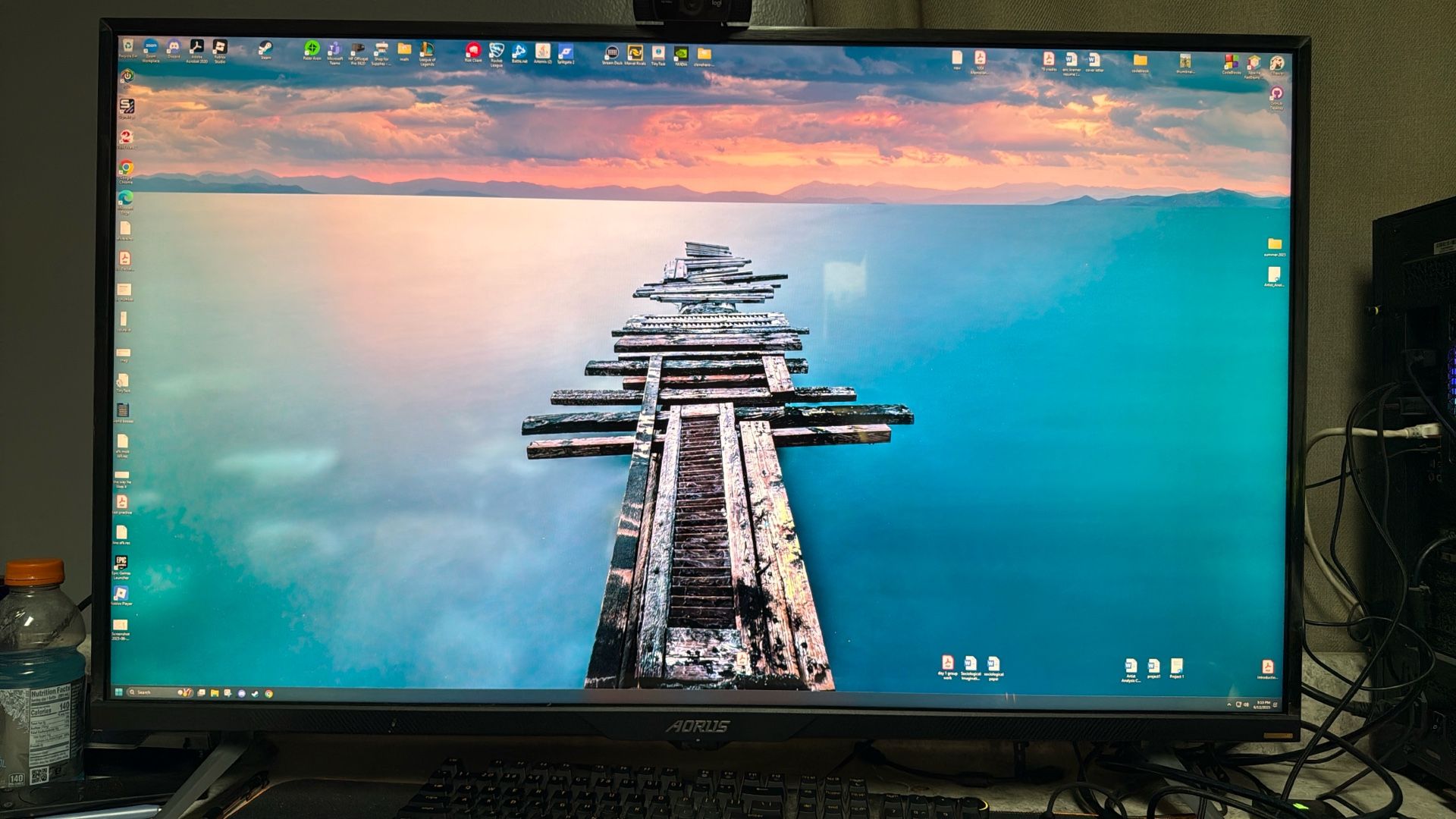 4K 144 Hz 43 Inch 1ms Gaming Monitor