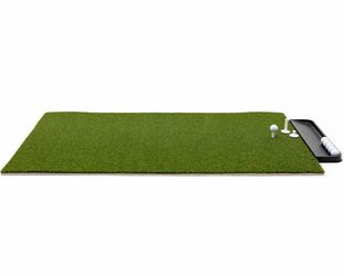 Rolled golf mat / artificial turf roll