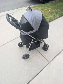 Pet stroller